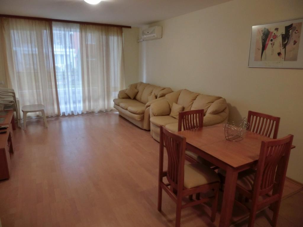 Apartment Panorama On Complex With Pools And Beach, Sveti Vlas Extérieur photo