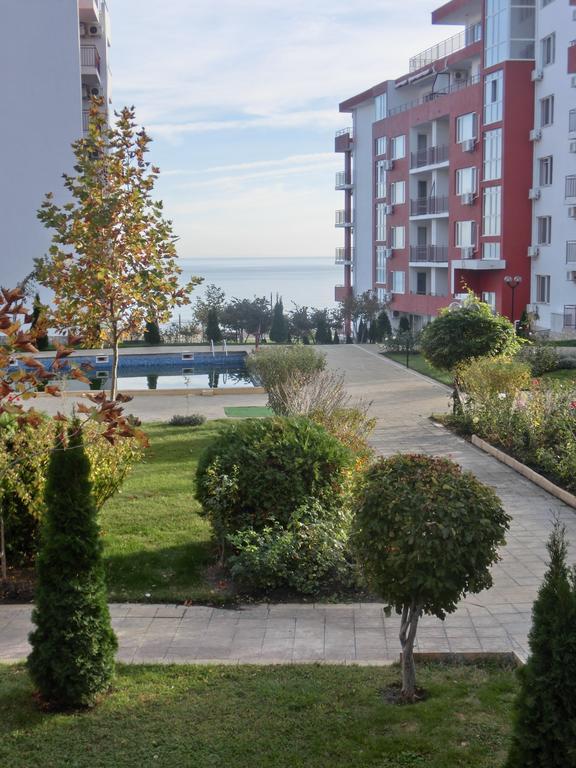 Apartment Panorama On Complex With Pools And Beach, Sveti Vlas Extérieur photo