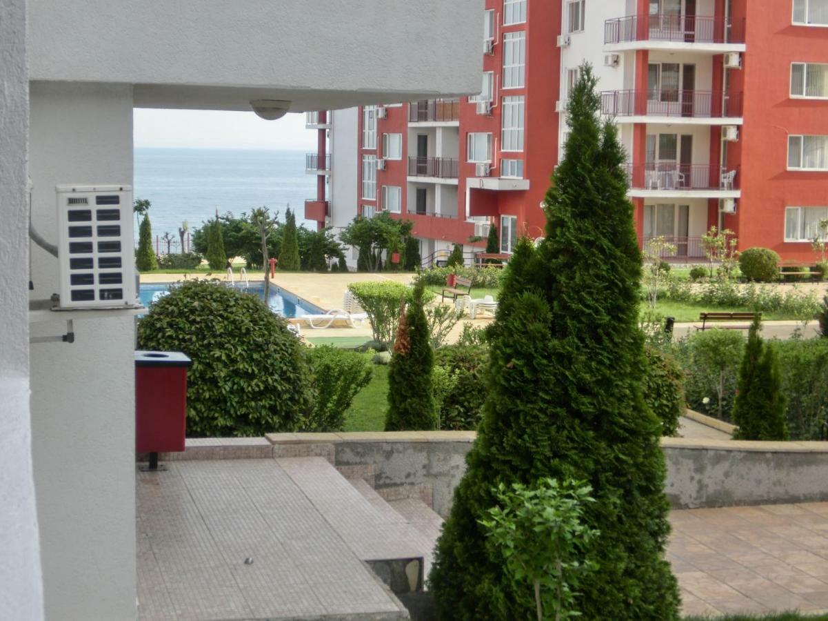 Apartment Panorama On Complex With Pools And Beach, Sveti Vlas Extérieur photo